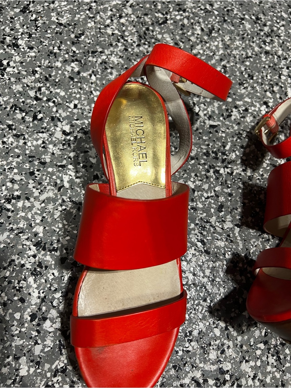 MICHAEL Michael Kors Red Leather Platform Sandals with Wood-Look Sole - Picture 3 of 6